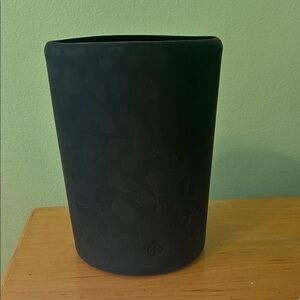 Hydrojug 64oz silicone sleeve for glass bottle